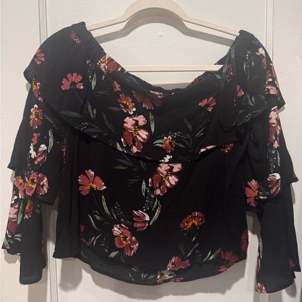 Chloe & Katie Black Floral Off-Shoulder Blouse